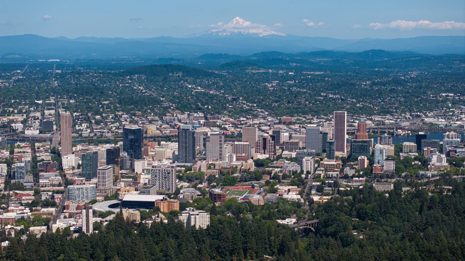City view of Portland